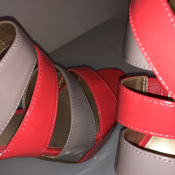 New guess shoes size 7.5. Tangerine and cream - Picture 2 of 4